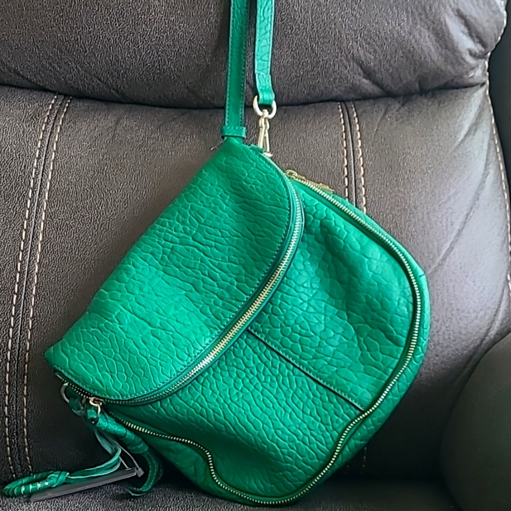 NWT Vince Camuto Emerald Isle Large Crossbody Bag